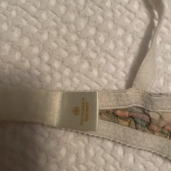 Vintage Victoria’s Secret Gold Tag cotton plaid bra and panty set.  Size 36C & L - Picture 6 of 7